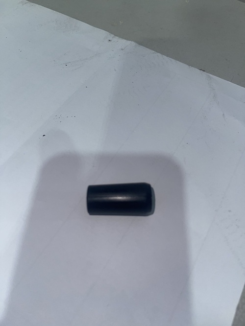 Oljebeständiga och korrosionsbeständiga gummichockabsorberande stoppare för industriell utrustning